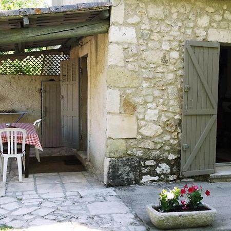 Mas Grimaud - Gite- Studio Et Chambres D'Hotes Familiales Eygalières Dış mekan fotoğraf